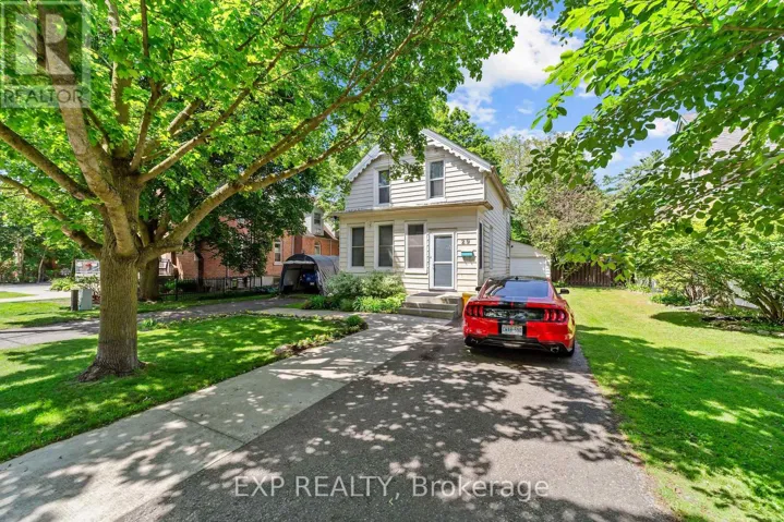 29 WINNIETT STREET, Woodstock (Woodstock - North), Ontario N4S5Z4