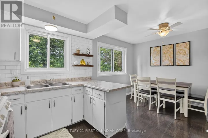 44 HAMMOND STREET, St. Thomas, Ontario N5P2B7