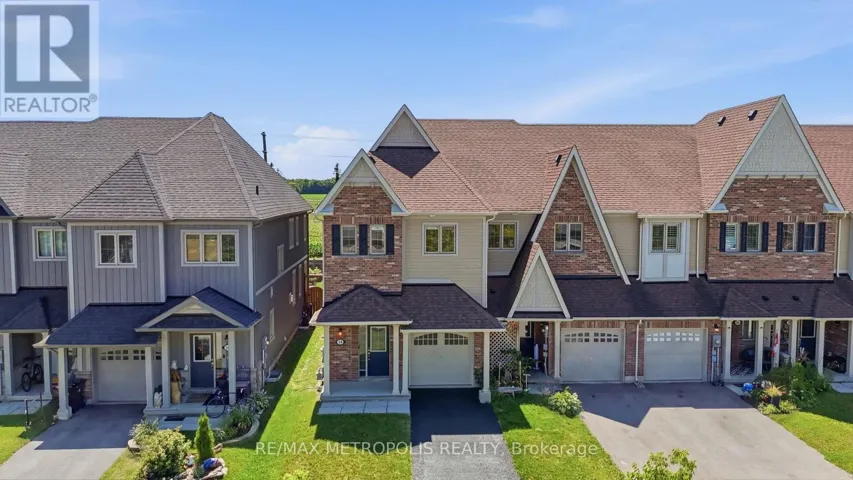 34 ROBERTSON STREET, Collingwood, Ontario L9Y0X1