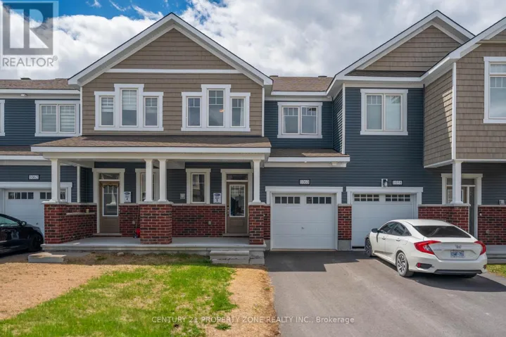 1060 CURRAGLASS WALK, Ottawa, Ontario K2S2A4