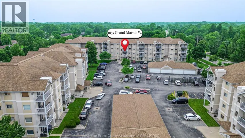 1655 GRAND MARAIS Unit# 310, Windsor, Ontario N8E4W4