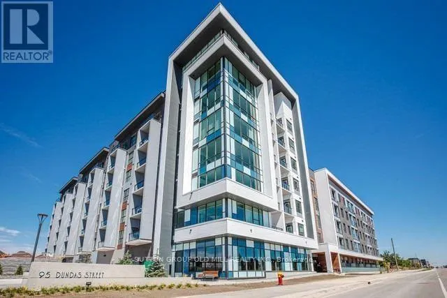 307 - 95 DUNDAS STREET W, Oakville (GO Glenorchy), Ontario L6M5N4