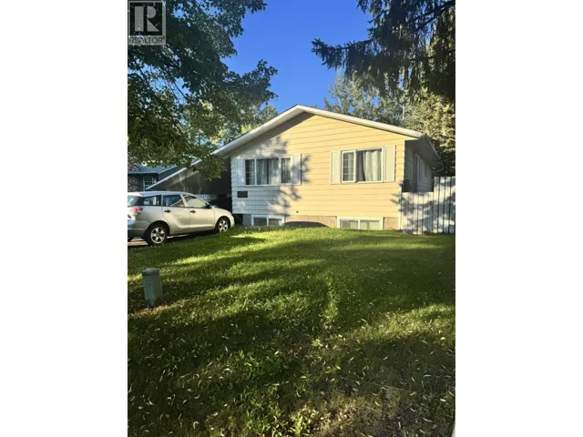 1210 ELKHORN CRESCENT, Prince George, British Columbia V2M6J1