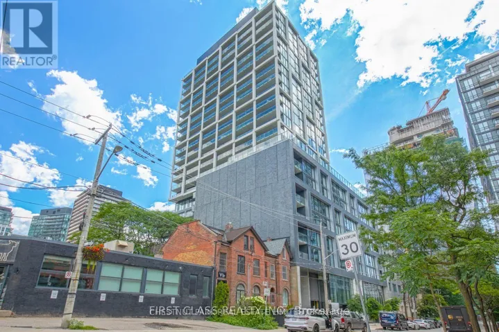 2004 - 55 ONTARIO STREET, Toronto (Moss Park), Ontario M5A2V1