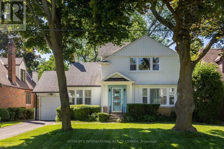 37 HILLDOWNTREE ROAD, Toronto (Edenbridge-Humber Valley), Ontario M9A2Z7