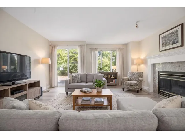 163 13888 70 AVENUE, Surrey, British Columbia V3W0R8