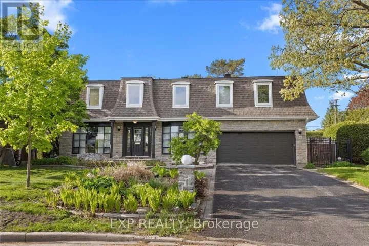 899 DRESDEN CRESCENT, Ottawa, Ontario K2B5H8