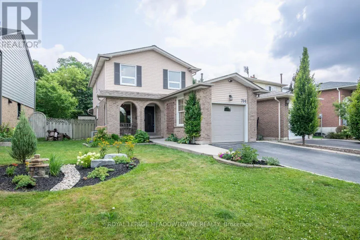 784 LAURIER AVENUE, Milton (TM Timberlea), Ontario L9T4H1