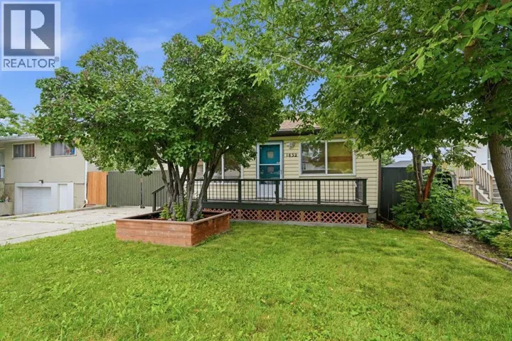 1832 43 Street SE, Calgary, Alberta T2B1G9