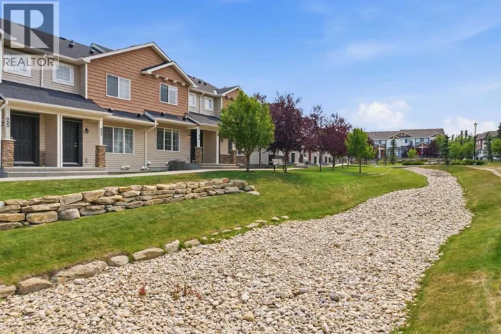 29 Pantego Lane NW, Calgary, Alberta T3K0T1