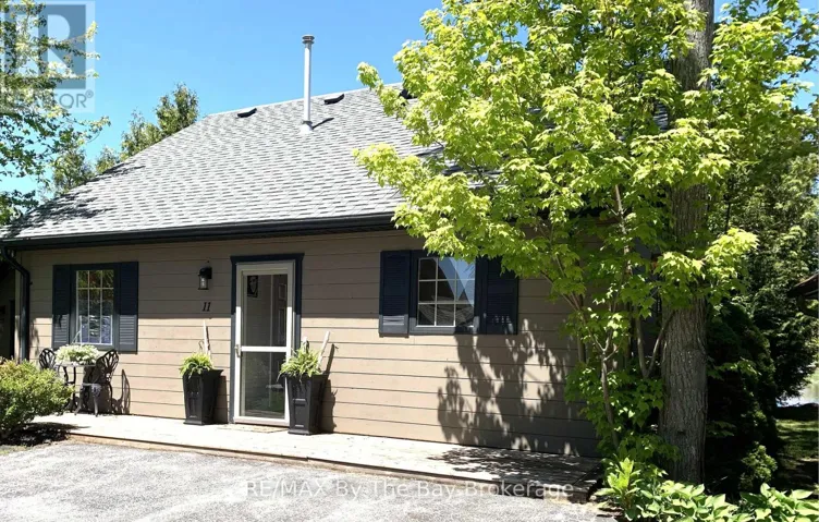 11 CABIN CRESCENT, Wasaga Beach, Ontario L9Z1X7