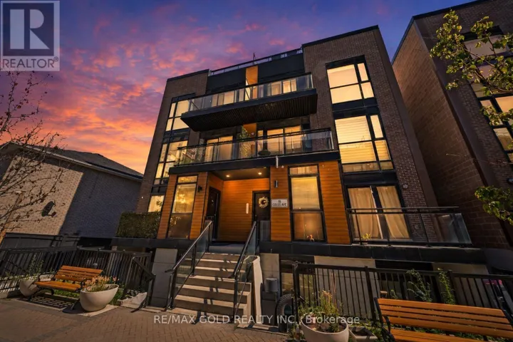 602 - 18 COLES AVENUE, Vaughan (Vaughan Grove), Ontario L4L1L9