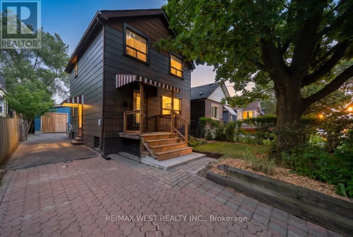 73 SEVENTEENTH STREET, Toronto (New Toronto), Ontario M8V3K5
