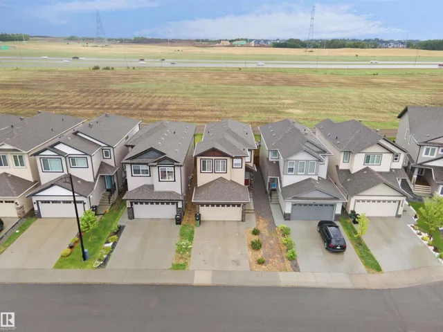 2551 12 AV NW, Edmonton, Alberta T6T2M6