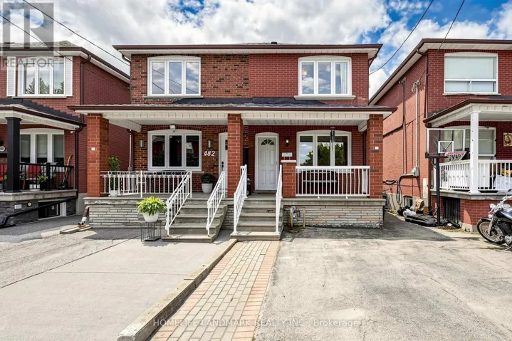 484 GLENHOLME AVENUE, Toronto (Oakwood Village), Ontario M6E3G2