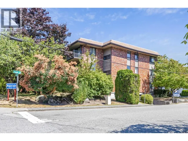 301 535 BLUE MOUNTAIN STREET, Coquitlam, British Columbia V3J4R2