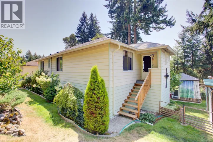 10660 Cedar Dr, Youbou, British Columbia V0R3E1