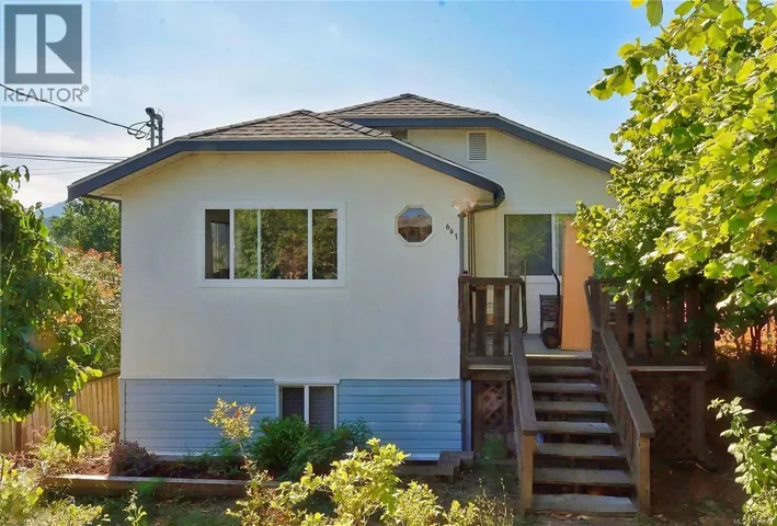 641 Stirling Ave, Nanaimo, British Columbia V9R4C8