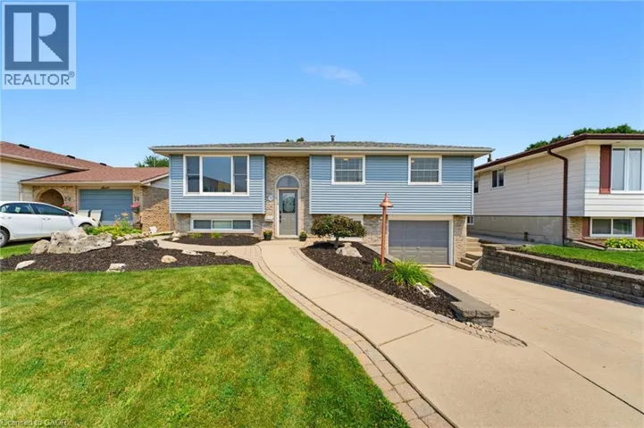 9 CARPENTER Avenue, Hamilton, Ontario L8E2V2