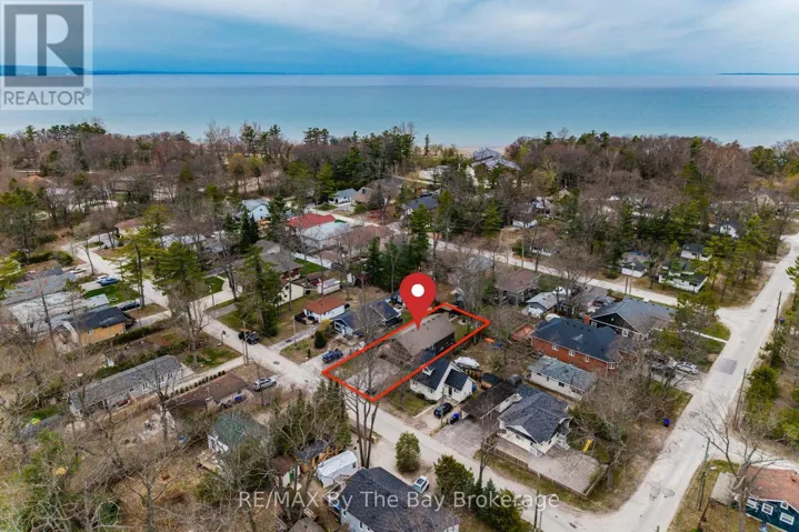12 5TH LANE, Wasaga Beach, Ontario L9Z2E9