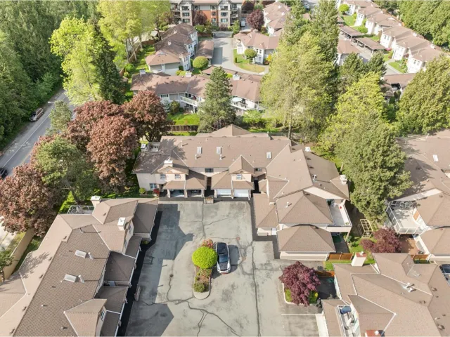123 14861 98 AVENUE, Surrey, British Columbia V3R9Z8