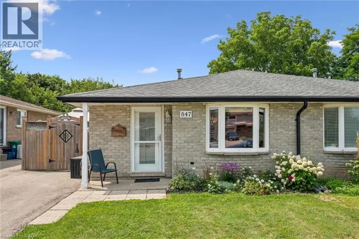 847 DOON VILLAGE Road, Kitchener, Ontario N2P1A1