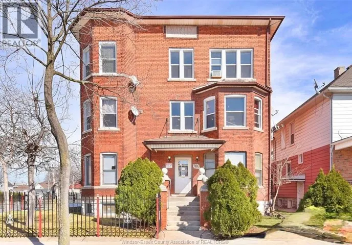 706 MARENTETTE AVENUE Unit# 5, Windsor, Ontario N9A1Z6