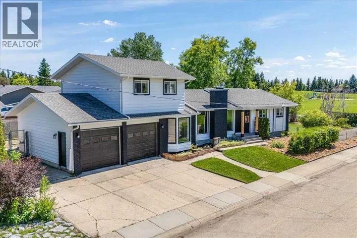 3 Armstrong Close, Red Deer, Alberta T4R1C6