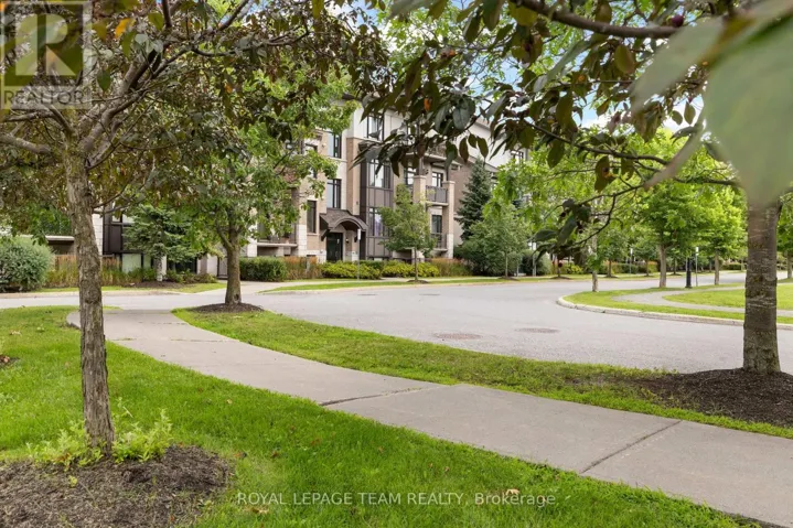 104 - 655 BEAUPARC PRIVATE, Ottawa, Ontario K1J0A2