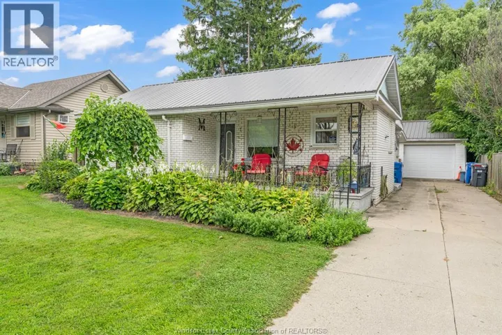 7 CHURCHILL AVENUE, Leamington, Ontario N8H3R5