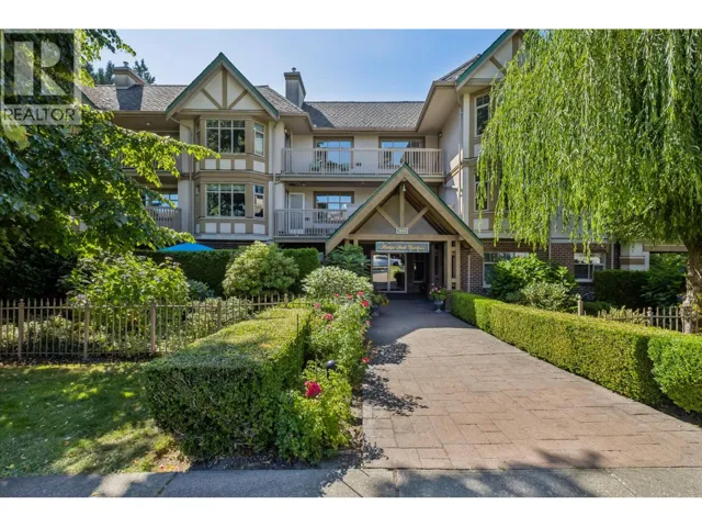 505 2059 CHESTERFIELD AVENUE, North Vancouver, British Columbia V7M2P4