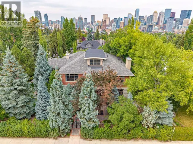 708 Hillcrest Avenue SW, Calgary, Alberta T2S0N4