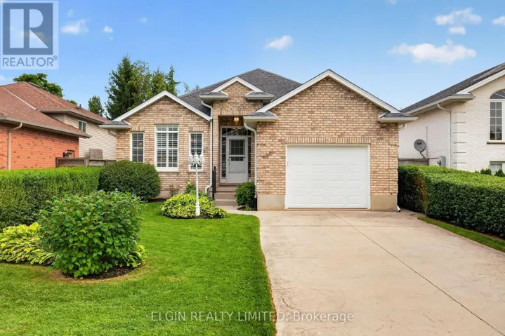 17 STEEPLECHASE COURT, St. Thomas, Ontario N5R6H5