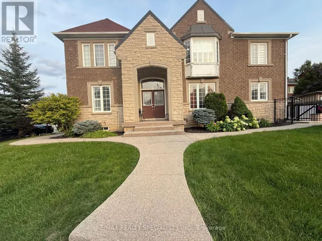 12 DONHERB CRESCENT, Caledon, Ontario L7C1E3