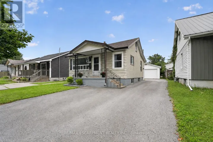 333 SIMPSON AVENUE, Welland (Lincoln/Crowland), Ontario L3B4Y7