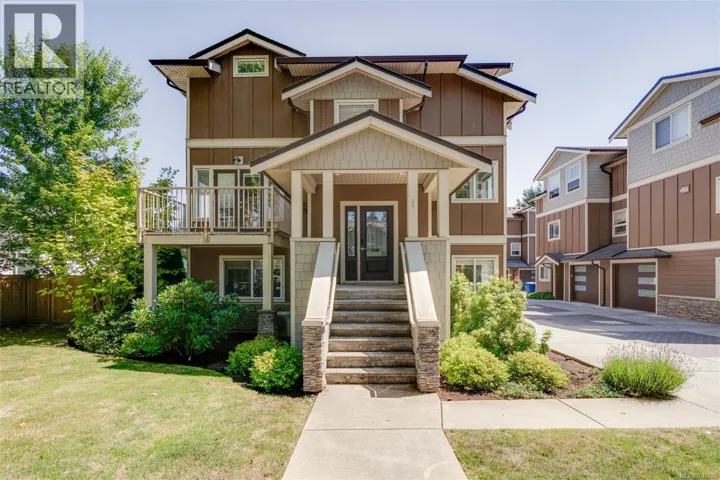 1 2923 Shelbourne St, Victoria, British Columbia V8R4M7