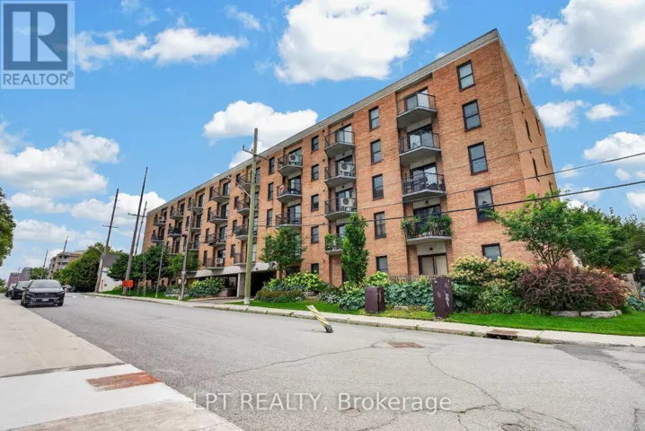 203 - 50 BURNSIDE AVENUE, Ottawa, Ontario K1Y2M2