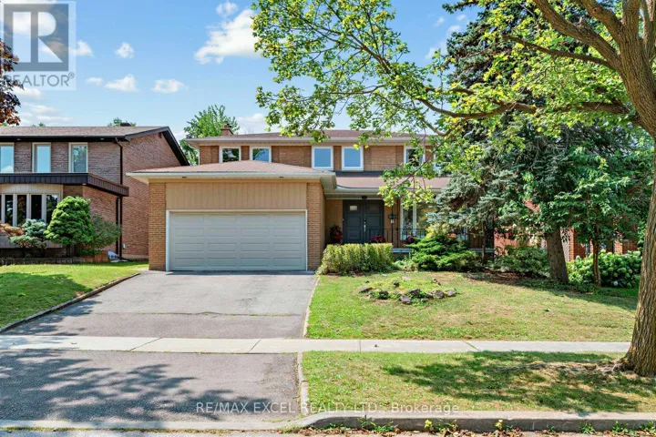 28 ROBINTER DRIVE, Toronto (Newtonbrook East), Ontario M2M3R2
