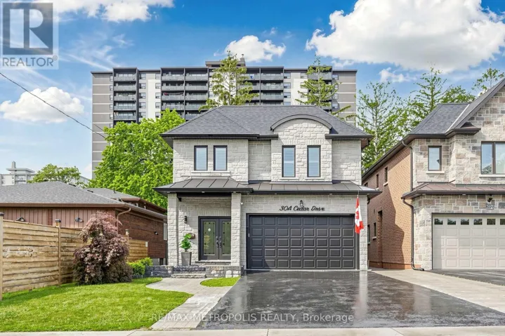 30A CEDAR DRIVE, Toronto (Scarborough Village), Ontario M1J3E8
