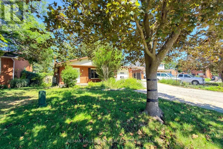 5 PEPLER PLACE, Barrie (Sunnidale), Ontario L4N5E3