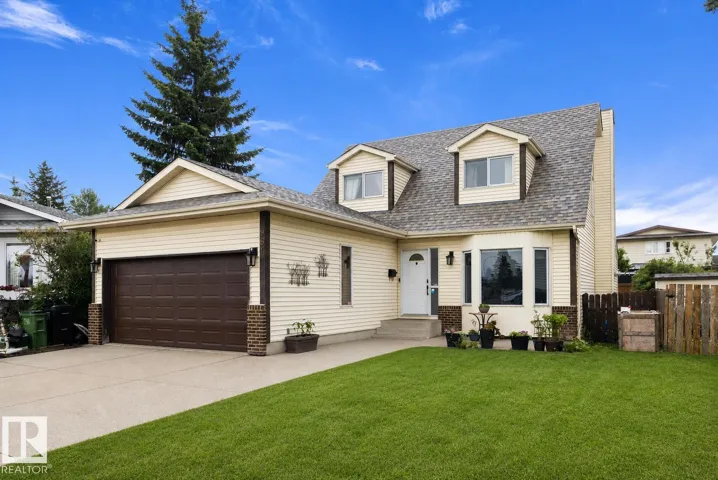 9811 158 AV NW, Edmonton, Alberta T5X4V3