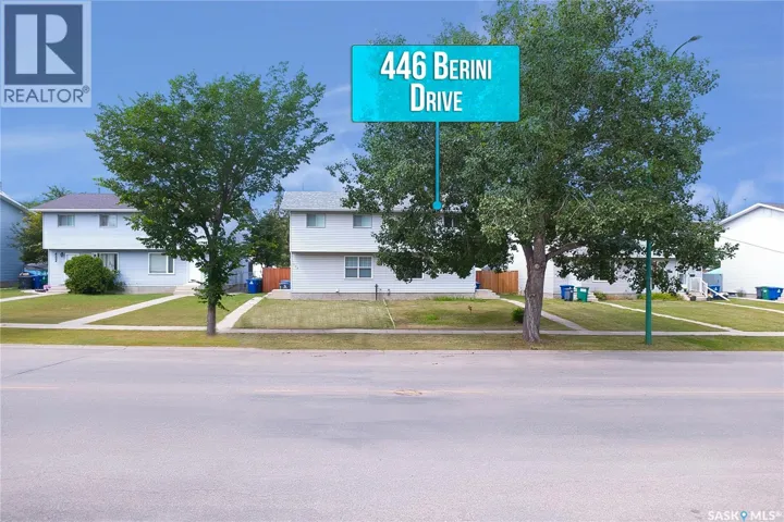 446 Berini DRIVE, Saskatoon, Saskatchewan S7N3N5