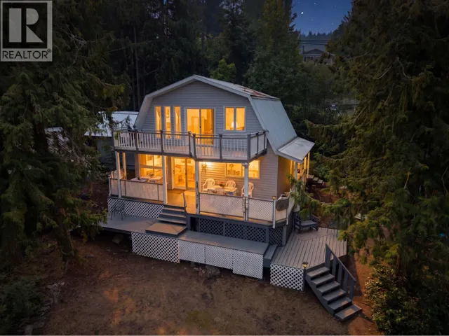 1810 Archibald Road, Sorrento, British Columbia V0E2W1