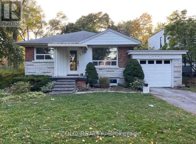 236 MAIN RENFORTH DRIVE, Toronto (Markland Wood), Ontario M9C2K9