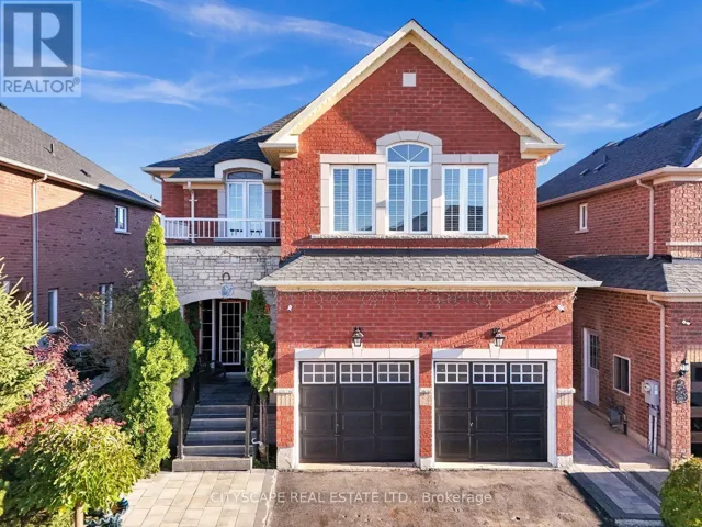 37 DENIM DRIVE, Brampton (Bram East), Ontario L6P2R3