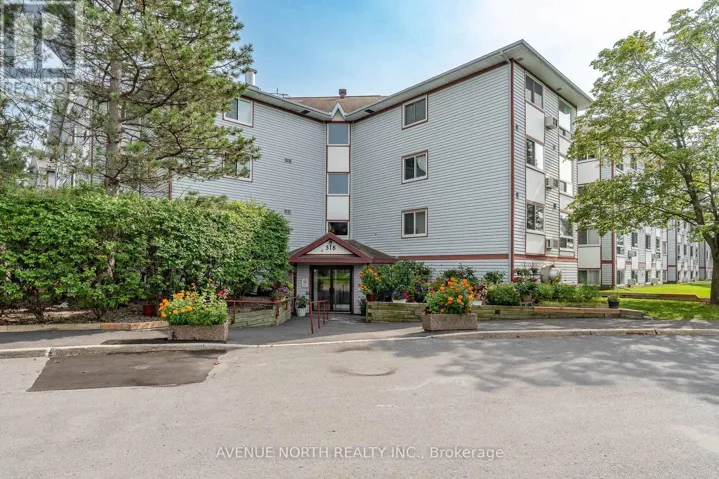 302 - 318 LORRY GREENBERG DRIVE, Ottawa, Ontario K1T2R5