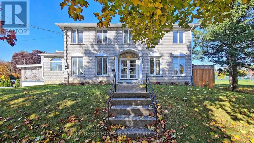 76 ROCKFORD ROAD, Toronto (Westminster-Branson), Ontario M2R3A7