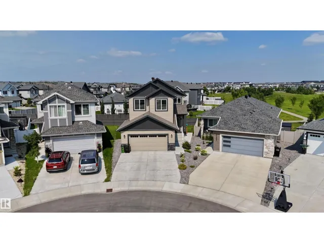 17072 45 ST NW, Edmonton, Alberta T5Y4C9