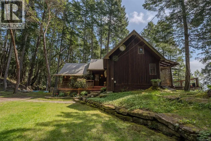 231 Halibut Hill Rd, Mudge Island, British Columbia V0R1X6
