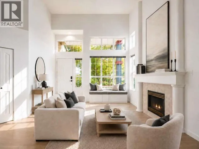 1371 PO AVENUE, Port Coquitlam, British Columbia V3B7Y2